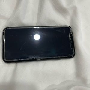 iPhone 11 64 gb works with sprint & T-mobile